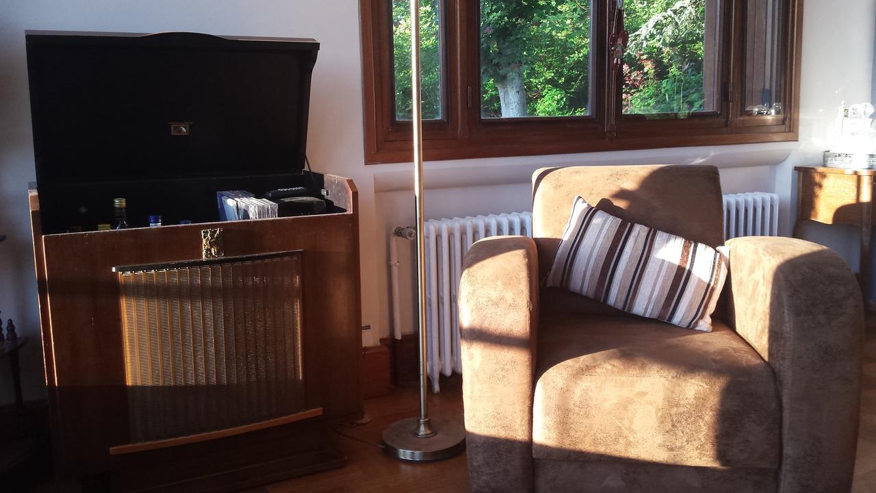 13 Bees Bed & Breakfast Confolens Luaran gambar